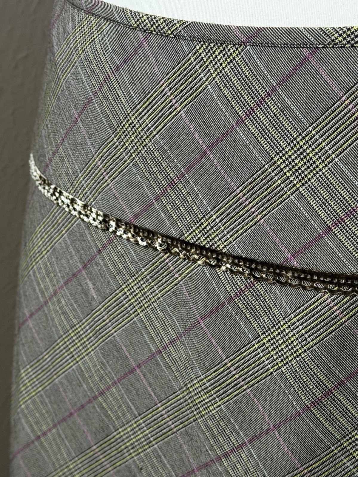 Intuitions Vintage Plaid Midi Taupe/ Brown A-lined Skirt Size 4