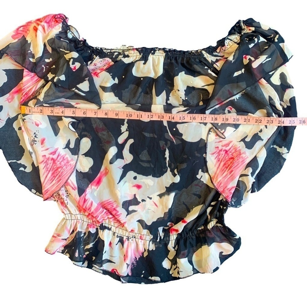 Vintage Paper Tee Black & White Floral Shear Open Sleeve Top