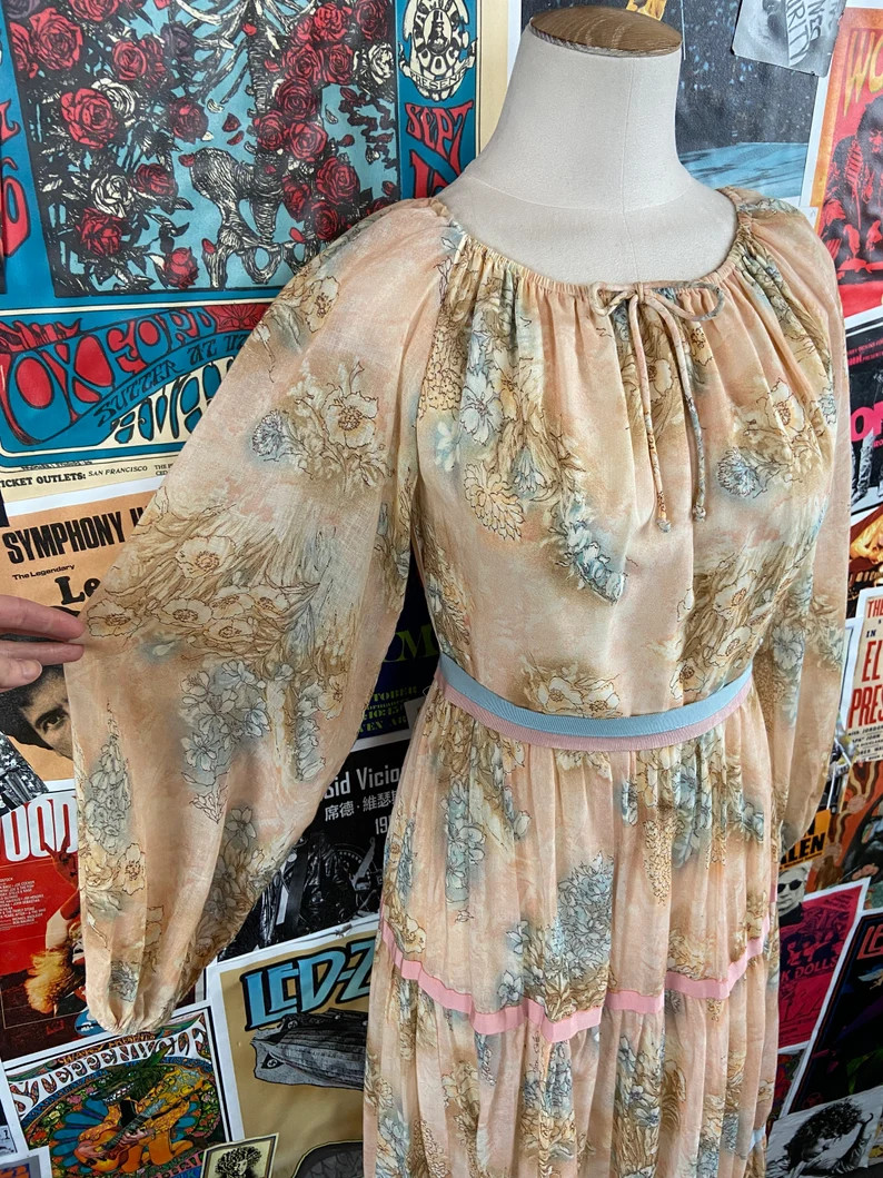 Vtg 70s Peach Pastel Ribbon Floral Spring Long Sheer Sleeve Maxi Dress Womens XS