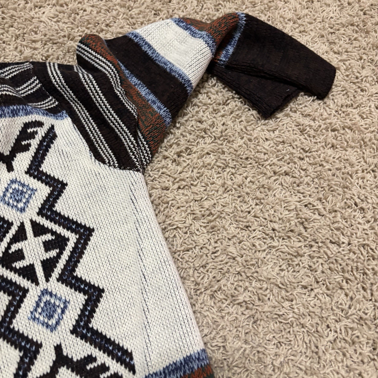 Vintage 80’s Retro Fall cardigan Western Native Boho Design Sweater Size L