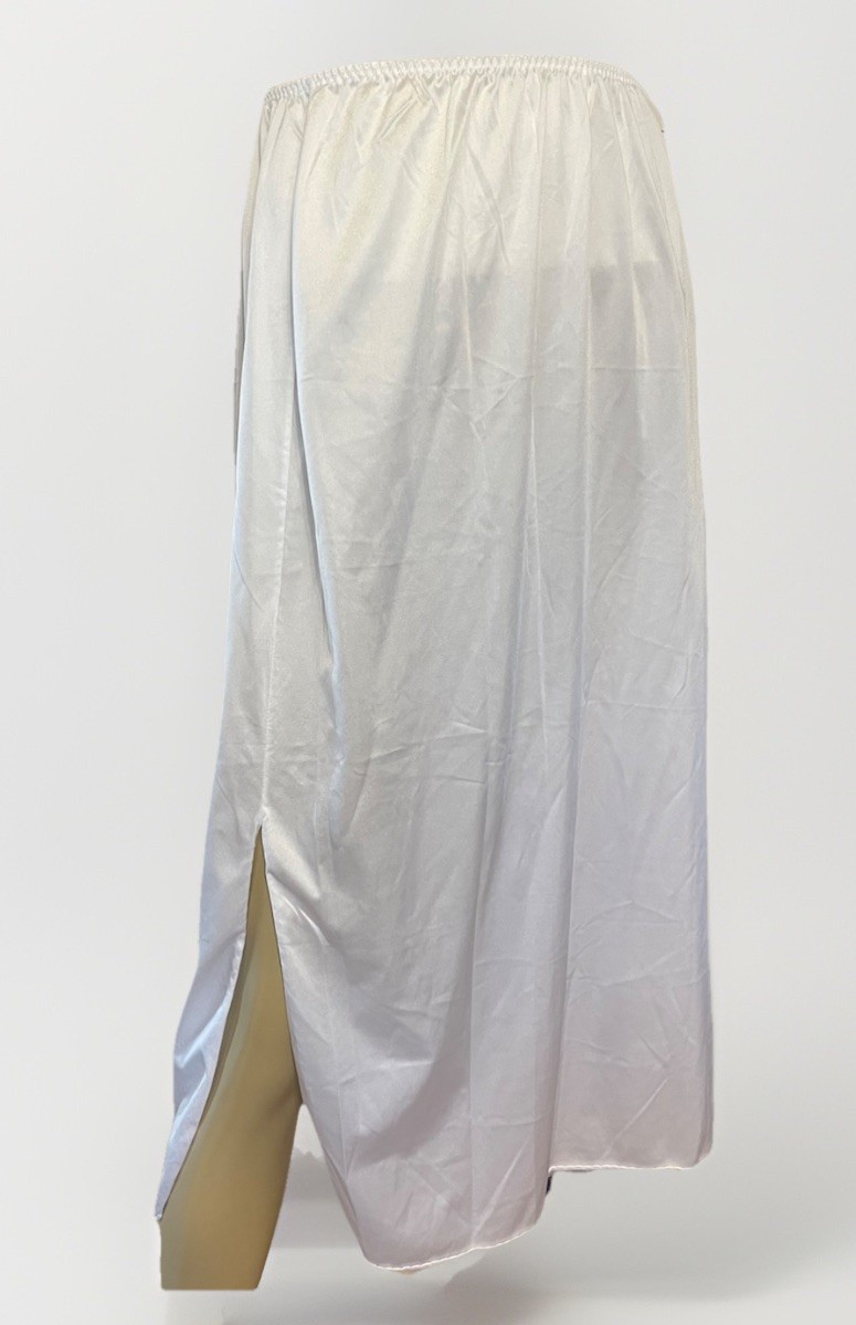 Vanity Fair Half Slip White Tricot Double Slit A-Line Size L 32” Waist 11-717