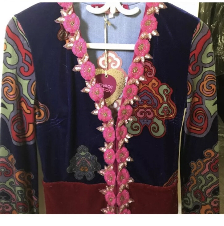 NWT VINTAGE VOYAGE PASSION MULTICOLOR EMBELLISHED VELVET JACKET SHACKET TOP M