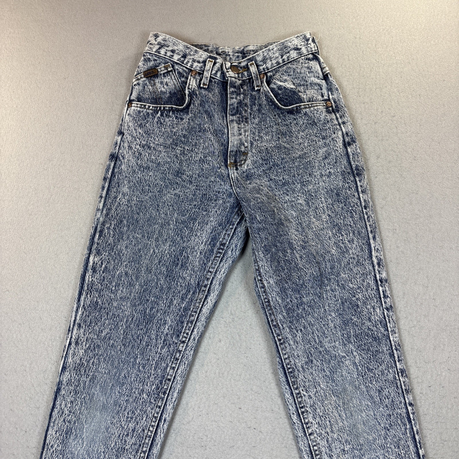Y2K 90’s Lee High Waisted Mom Jean Made in the USA Tapered Leg Sz 5 100% Cotton