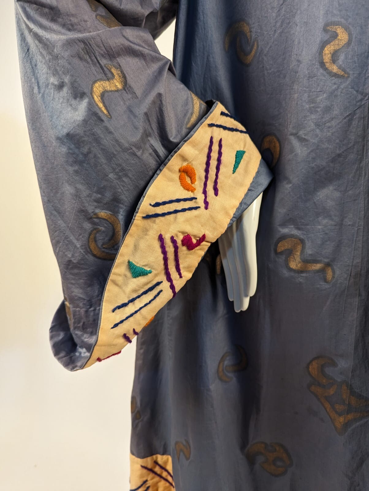 1920’S GOLD STENCILED FORTUNE TELLER HALLOWEEN COSTUME W FEATHER TRIMMED TURBAN