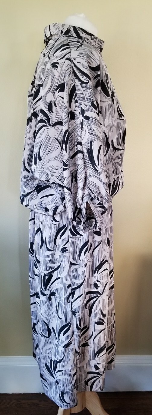 Vintage 1970’s Lady Carol Black White Secretary Dress Neck Tie Blouson L 16