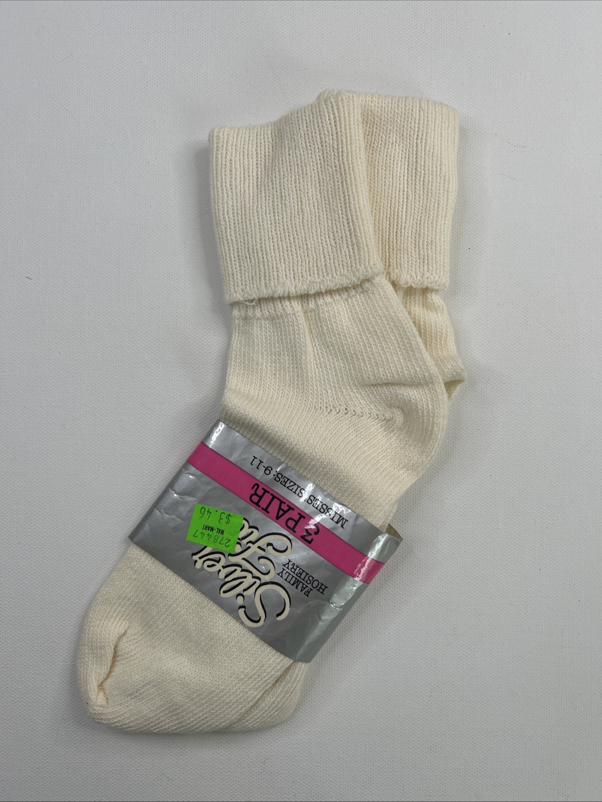 VTG Socks 9-11 Ankle Length Women’s Ivory 90’s Walmart USA Made Silver NOS