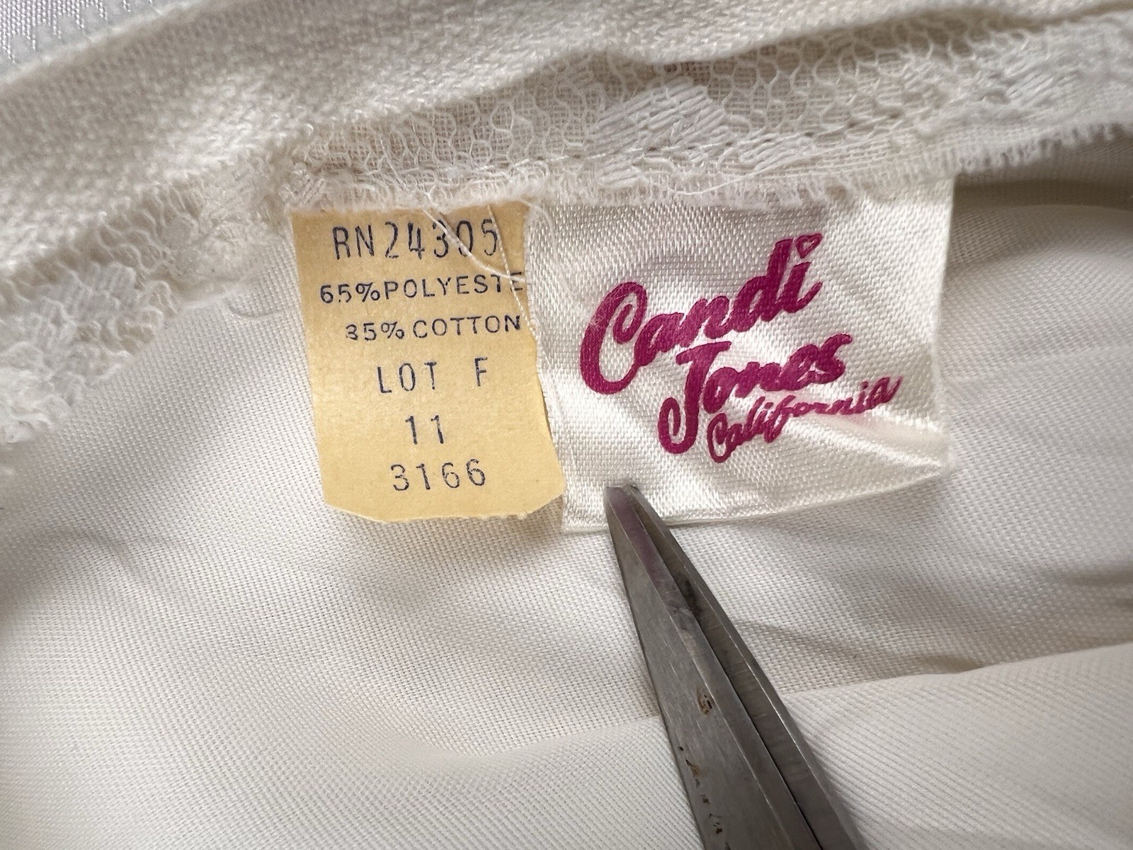 VTG 70s Candi Jones California Dress Ivory Prairie Lace Maxi Boho Cottagecore 11