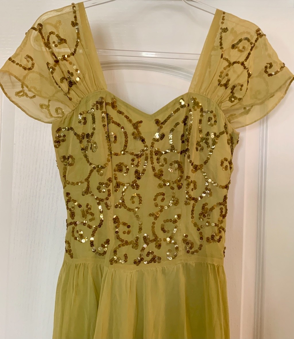 Vintage 1930s Princess Chartreuse green /yellow Chiffon & sequin Gown long Dress