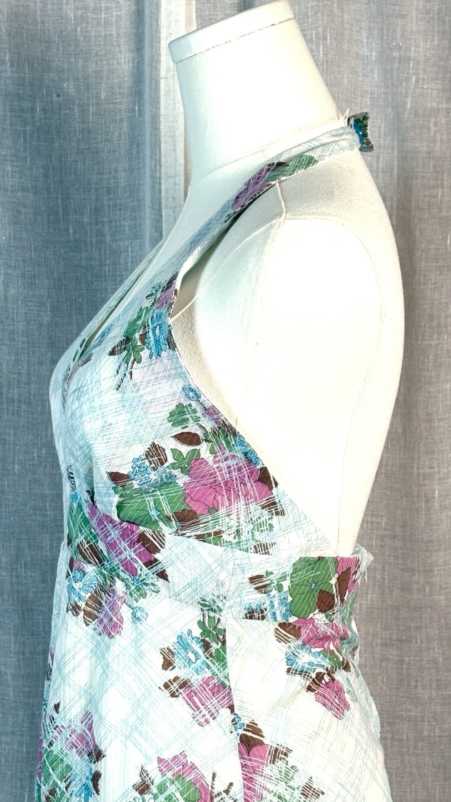 Vintage 70’s White Halter Maxi Dress Floral Backless Boho Hippie Size XS Small