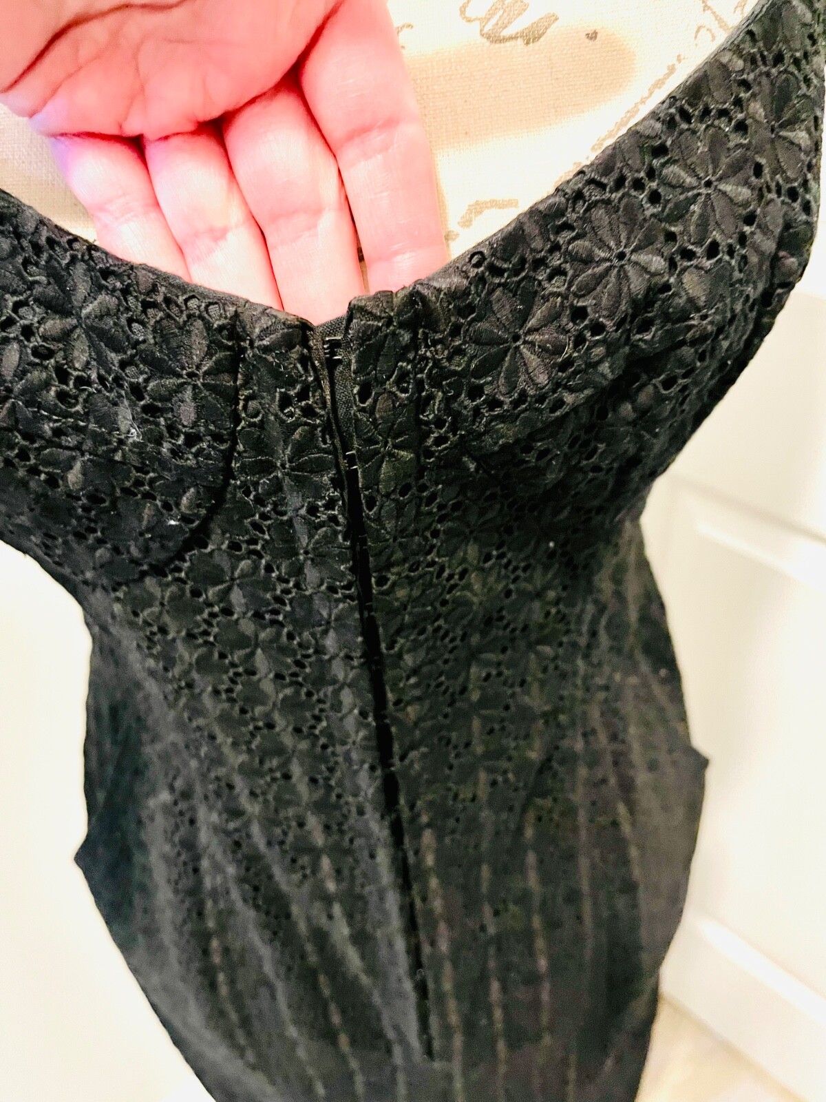 VTG Nanette Lapore Black Eyelet Corset Dress Sleeveless Size 8, STUNNING, EUC