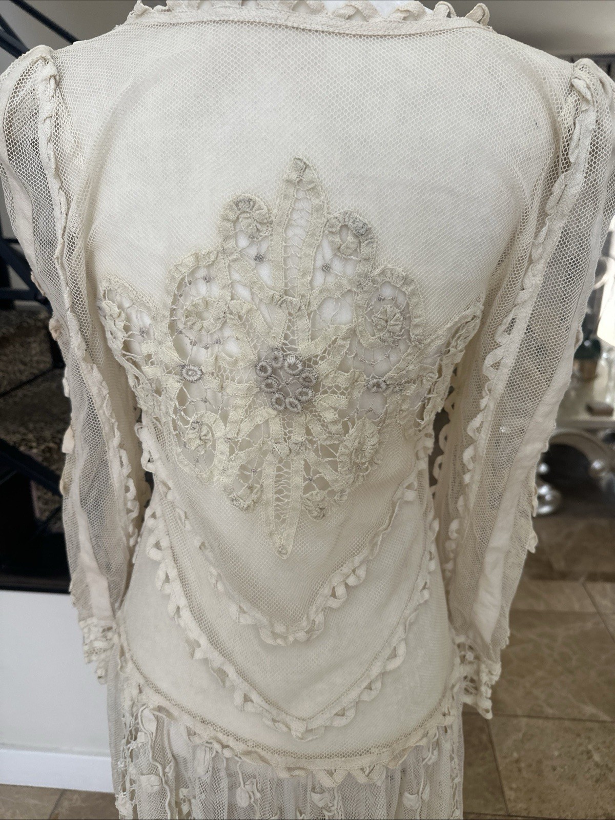 Early 1900s Ivory Hand Embroidered Crocheted Net Lace Drop Waist Dress Small