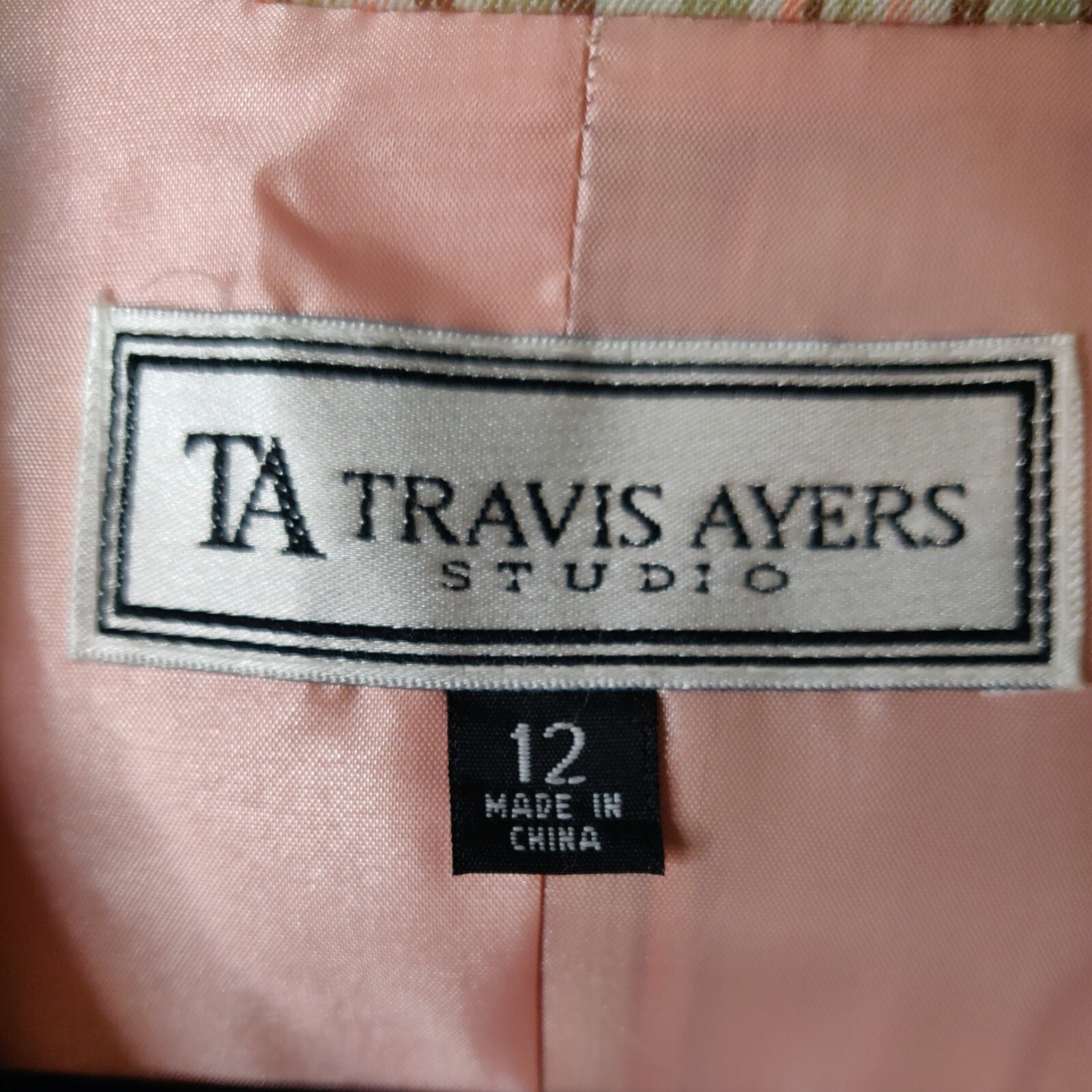Travis Ayers Vintage women’s 12 blazer & skirt set NWT (see below) $200 RET.