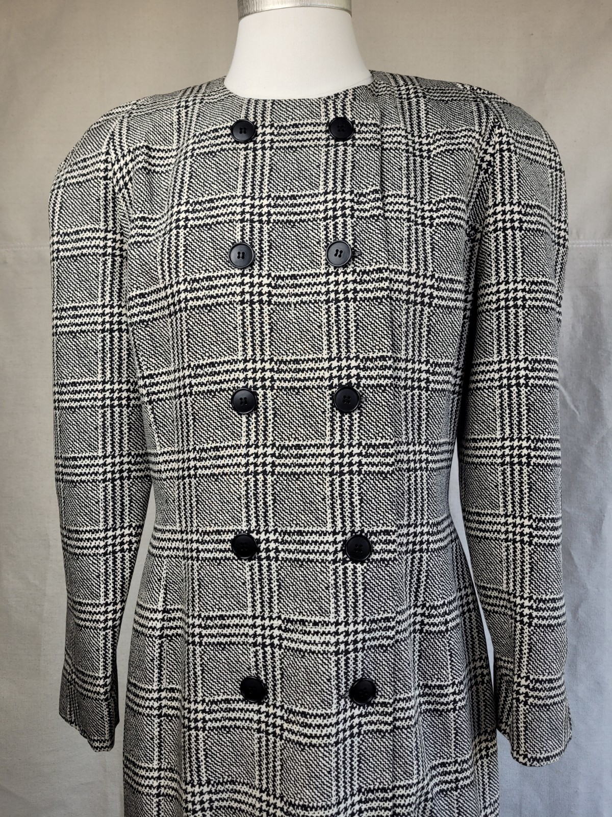 1980s Albert Nipon Stylish classy lined silk houndstooth plaid…