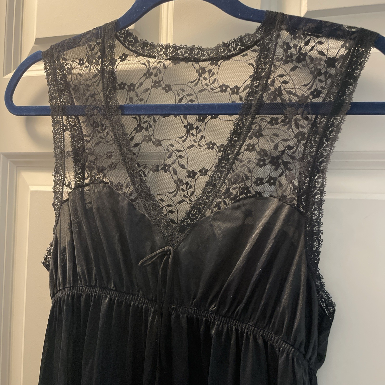Vtg Black Silky Nylon Full Length Maxi Nightgown Lacey Slip Dress Gown S/M