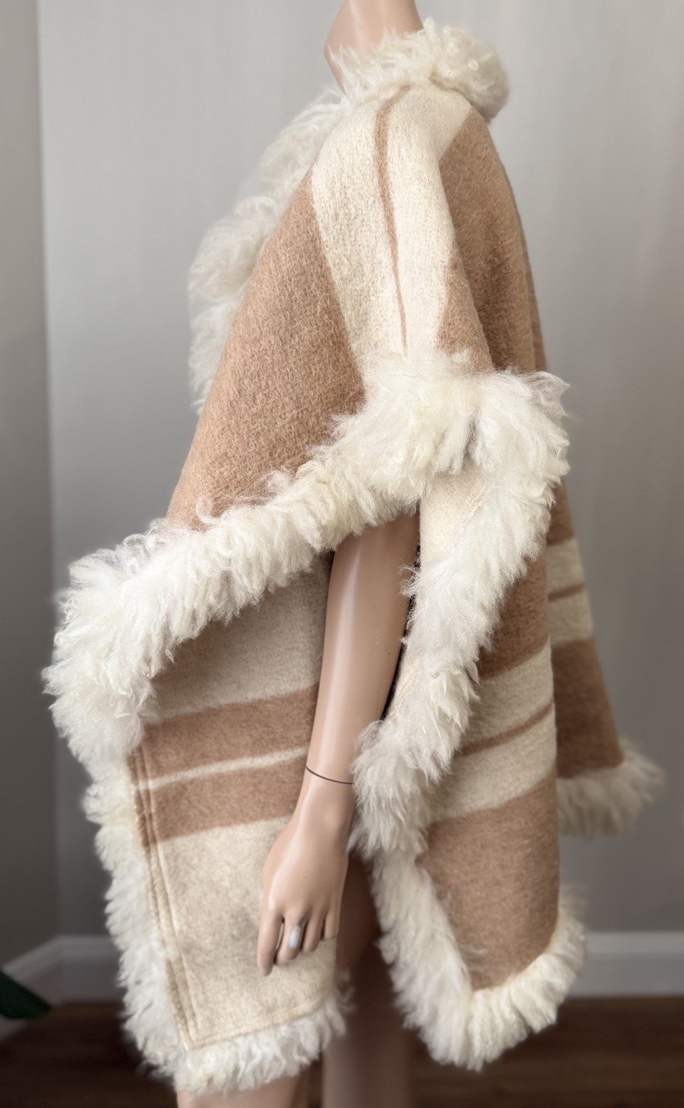 Vintage Boho Shearling Alpaca Trim Wool Cape Poncho Striped Wrap OS