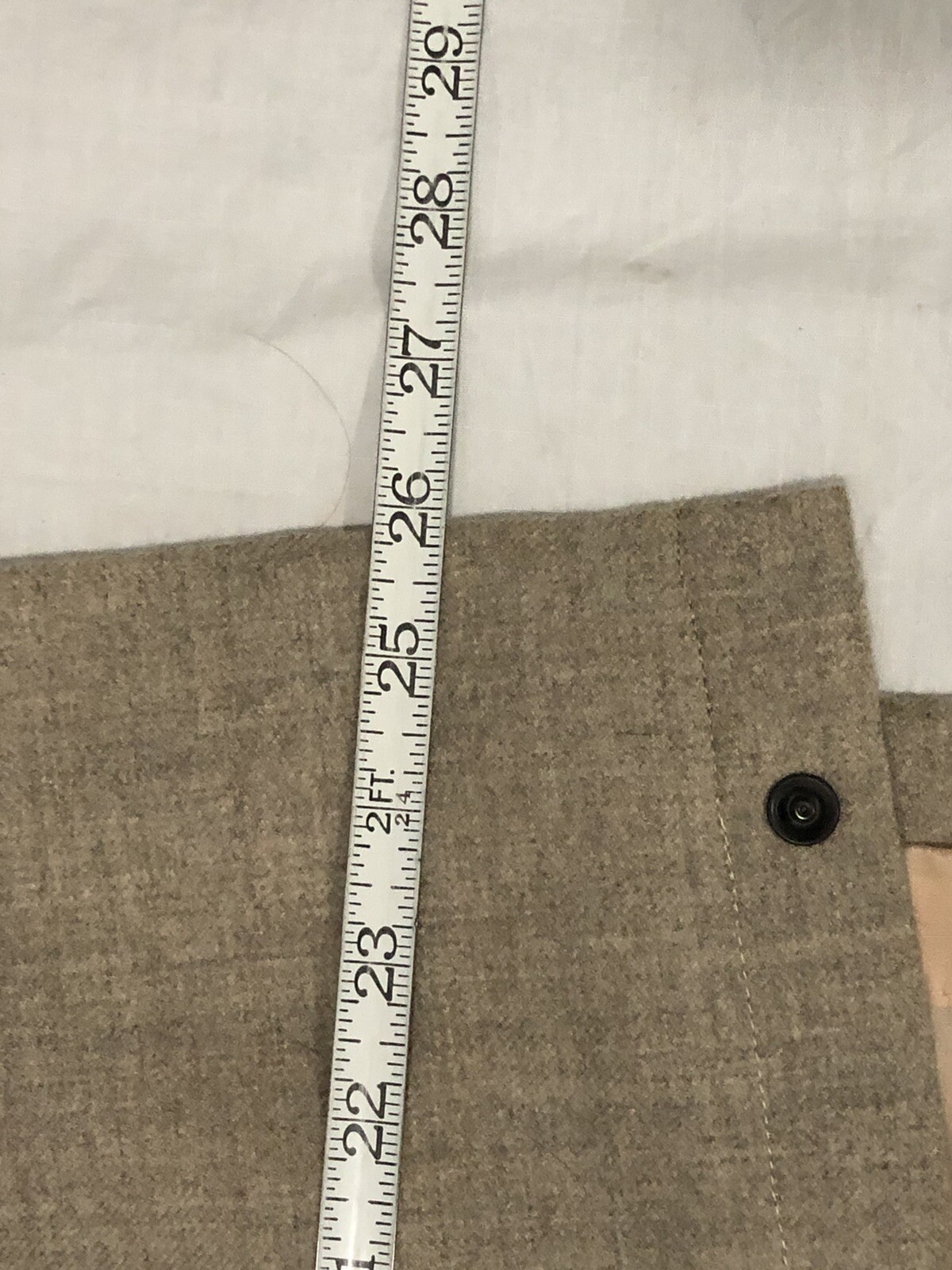 Vintage Tan J. Tiktiner Cote D’Azur – Nice, Made in France Skirt Sz. 8 Or Sz. 40