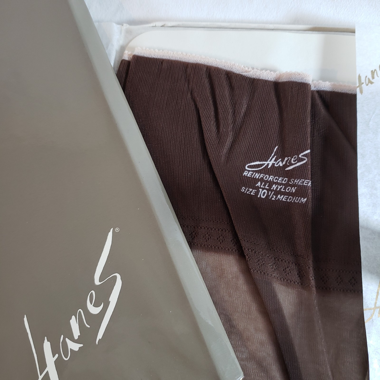 Hanes 415M 10-1/2M 10.5M 3 Pair Stocking Town Taupe Reinforced Sheer VTG NOS