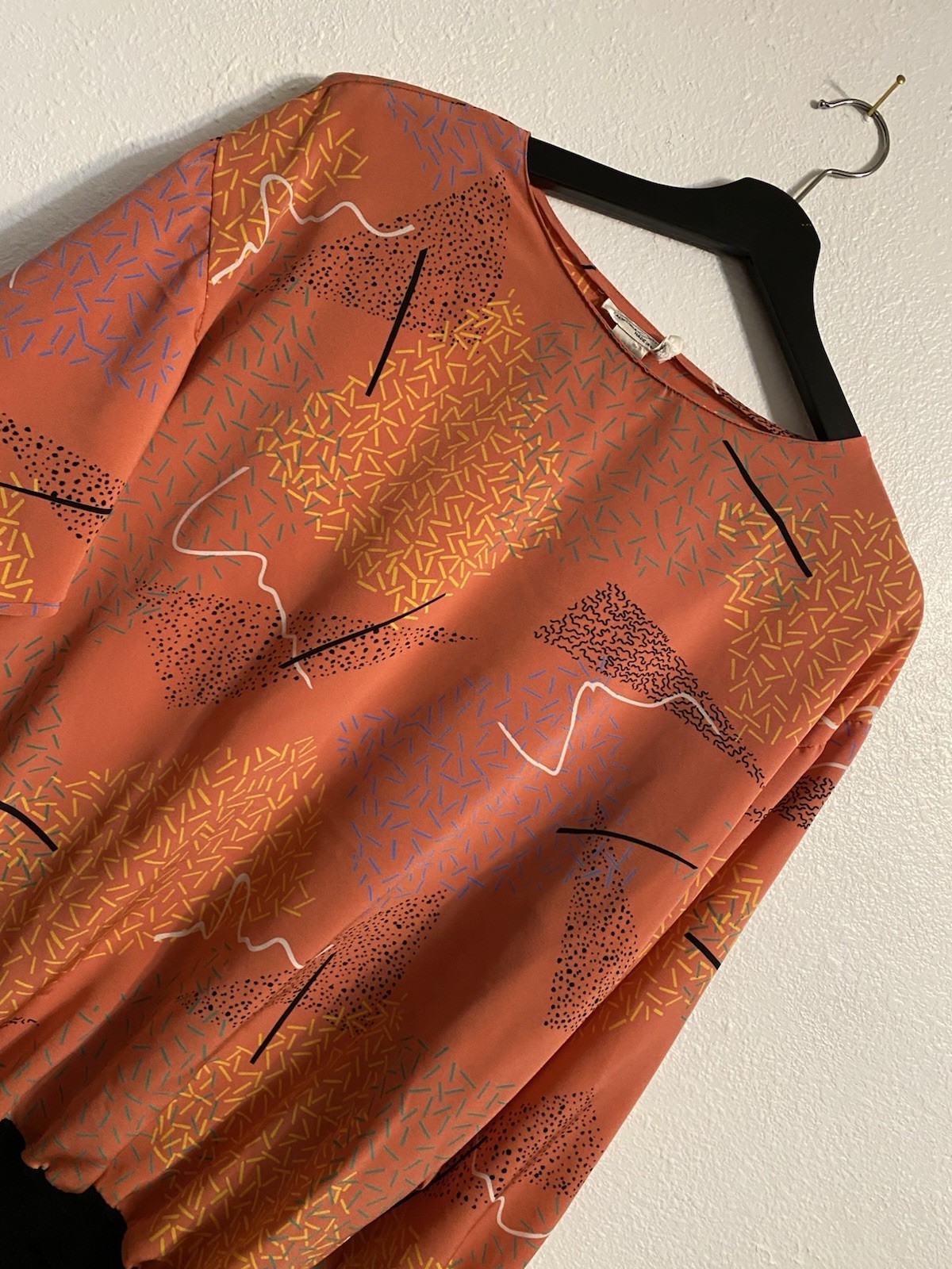 Vintage 80’s Blouse M Coral AOP Abstract Coquette Femme Boho All Over Print F17