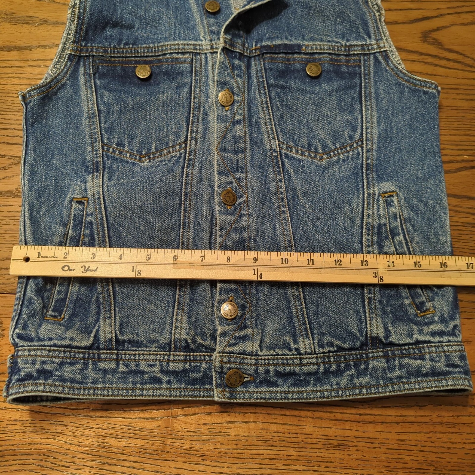 Vintage Jordache Denim Sleeveless Jacket Vest Pockets Button Front 1980’s