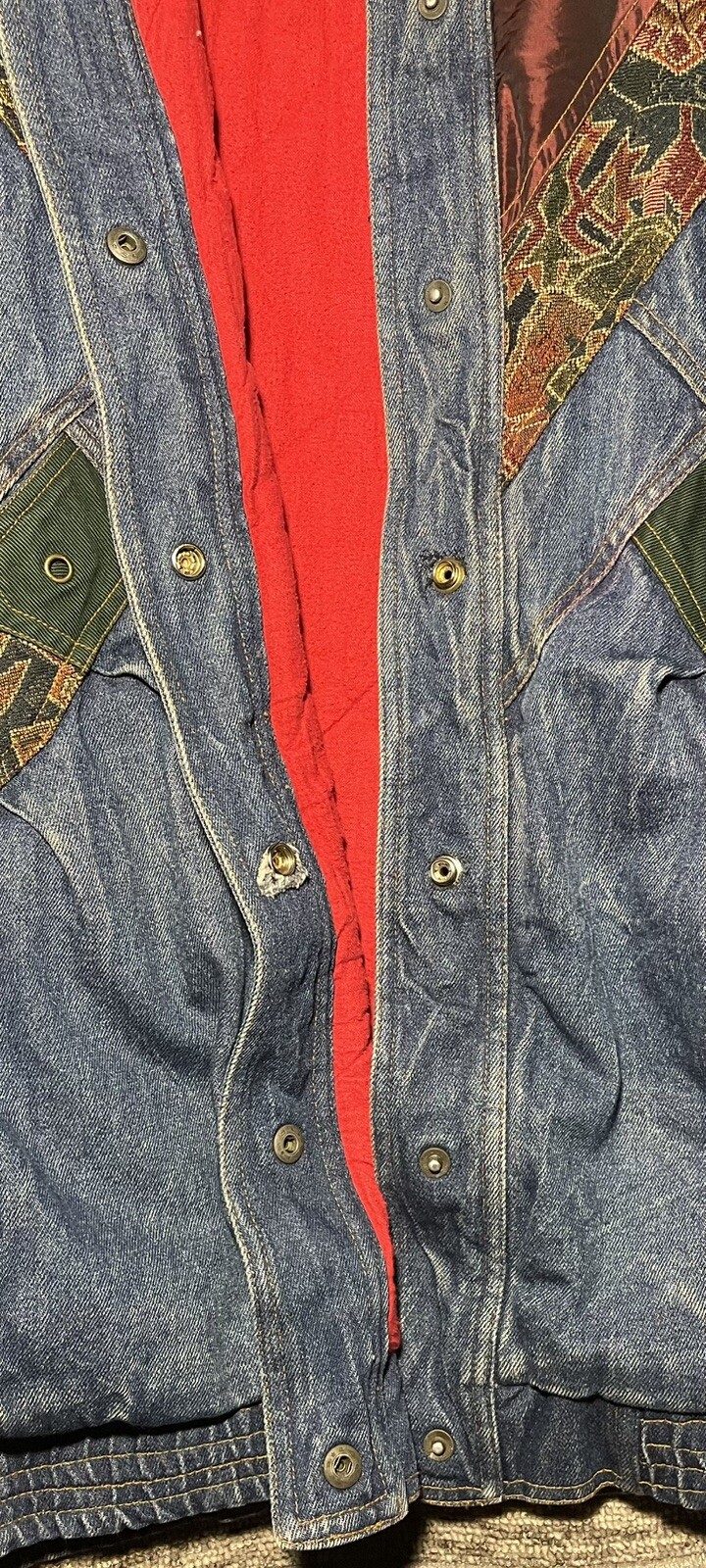 Vintage 90s Two Twenty Women’s Blue Denim Patchwork Winter Lined Jacket Small