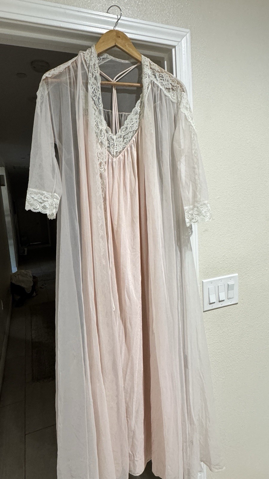2PC Vintage L-XL 80s peignoir sheer Chiffon 100% Nylon Nightgown & Sheer Robe