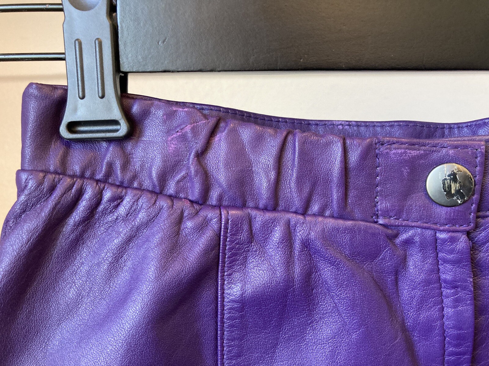 Jaqueline Ferrar leather purple skirt size 6