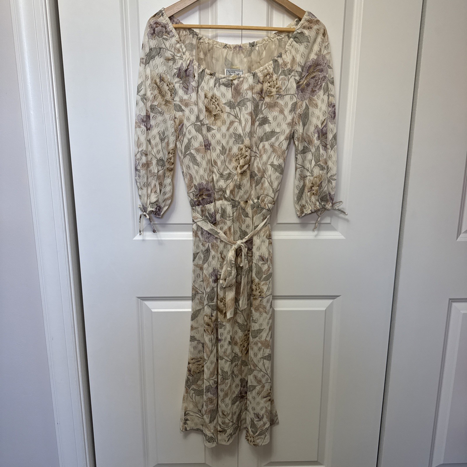 Vintage 70s Jerrie Lurie Floral Maxi Dress Cream Pink Boho Cottage Core Garden