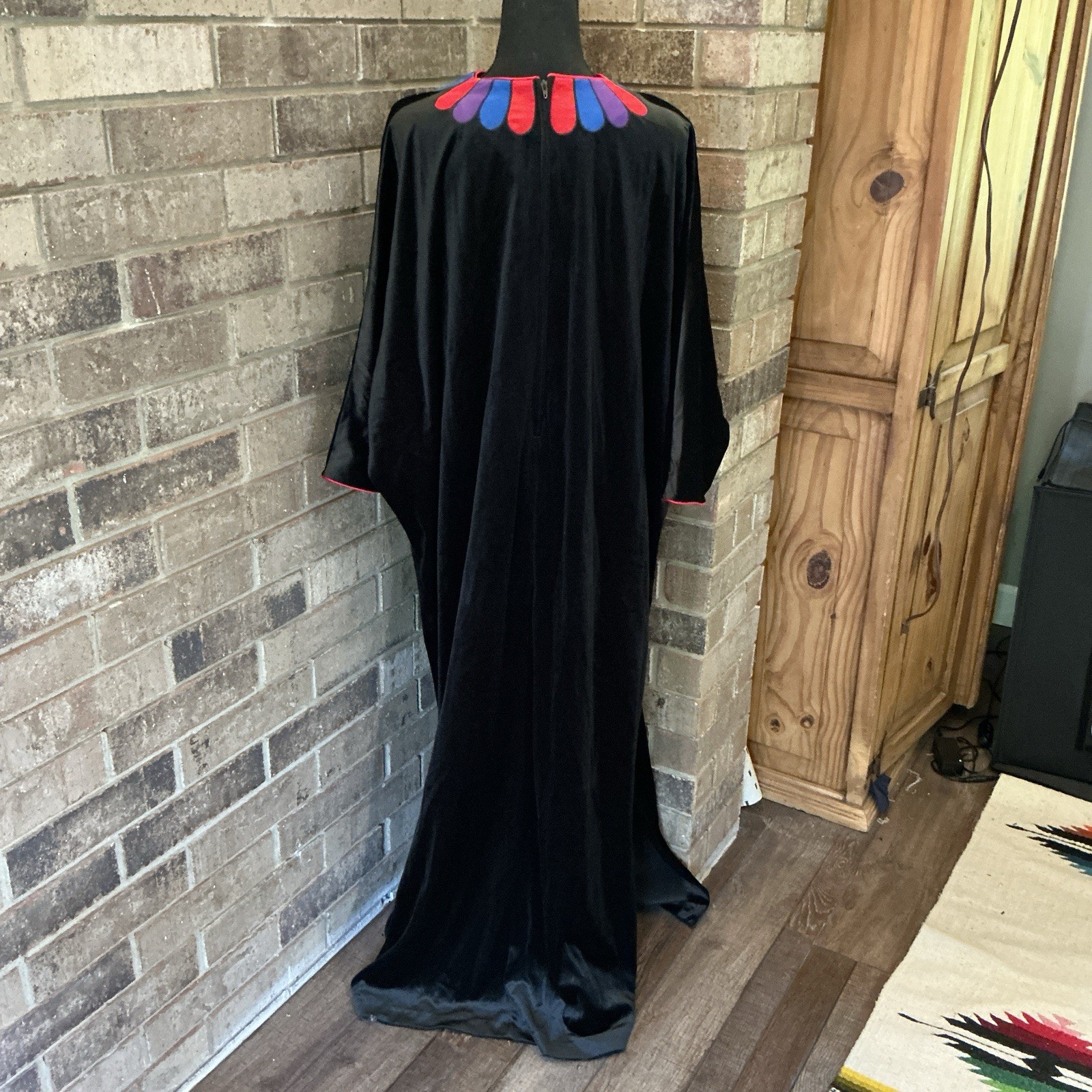 VTG David Brown California Velvet Caftan Black Sunburst Collar One Size #12F3