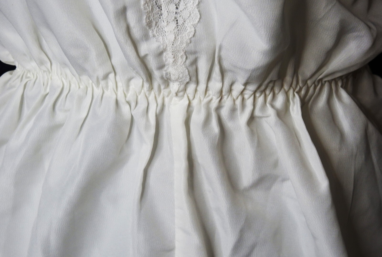 Vintage Early 80s Maidenform Ambiance Teddy Romper – Off-White – Size 6-8