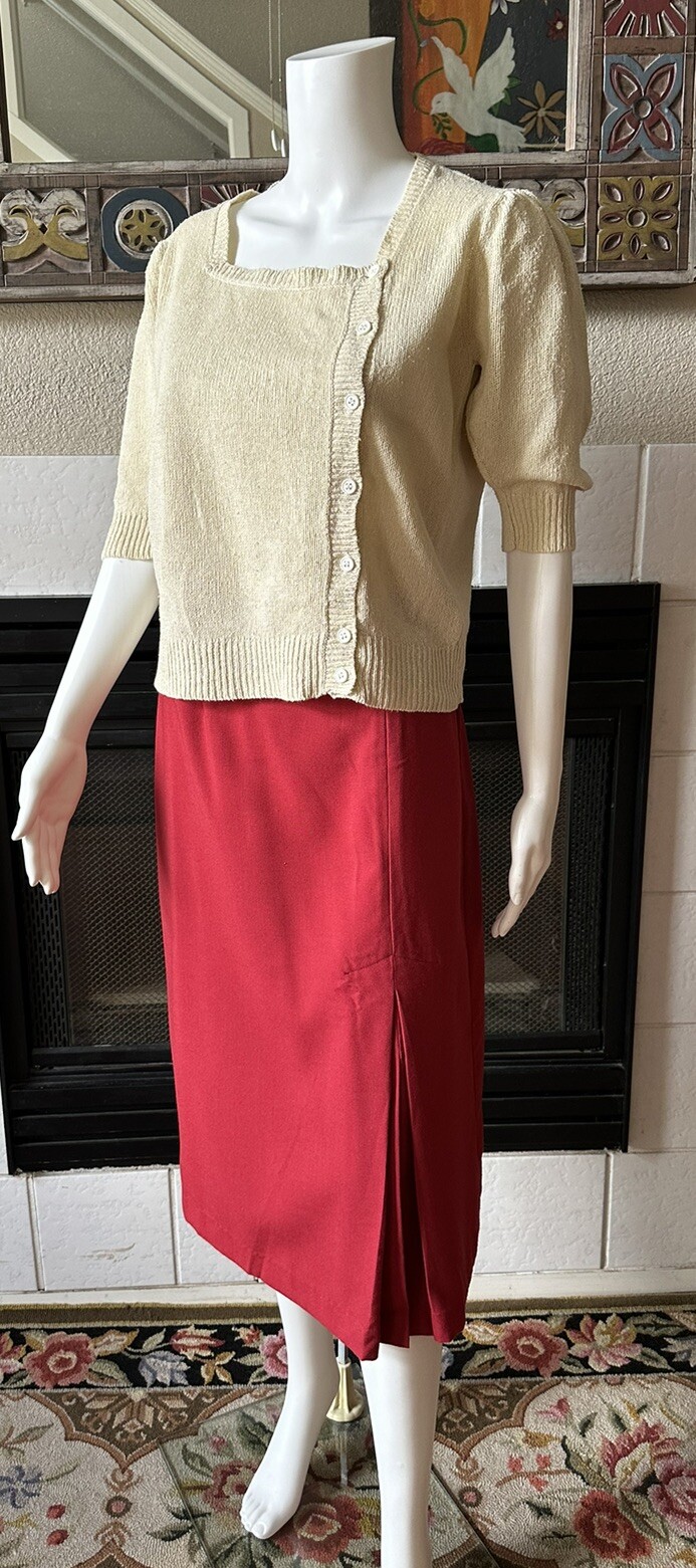 Vintage You Babes Red Skirt W/ Front Slit Juniors Size 9 Waist 26” Hips 36”
