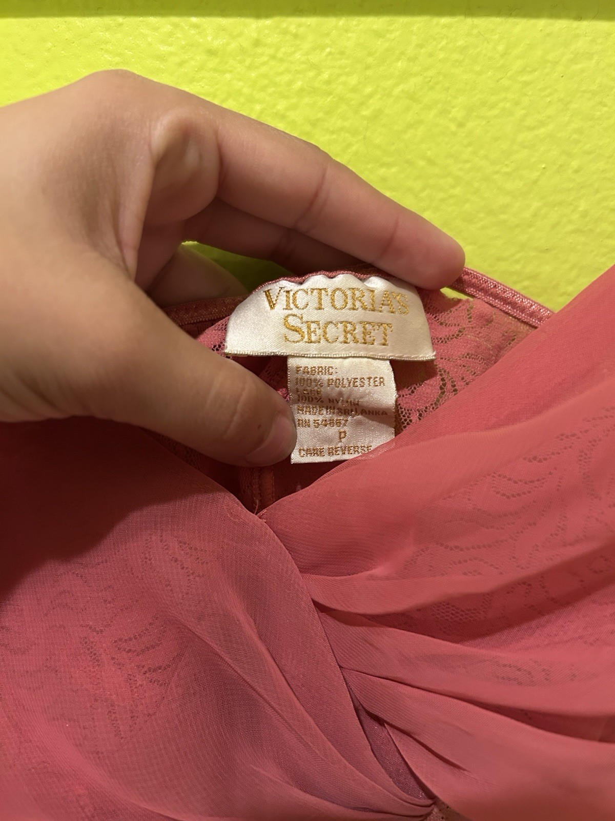 80’s/90’s Victoria’s Secret Pink Lace Top golden Tag Size Small With Snap