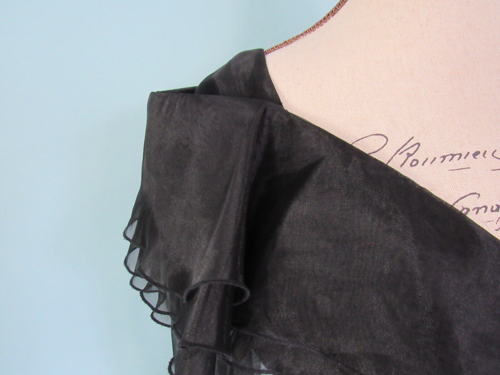Size M HAMPTON NITES Black Wrap Blouse VINTAGE Shoulder Ruffles Sheer Sleeve