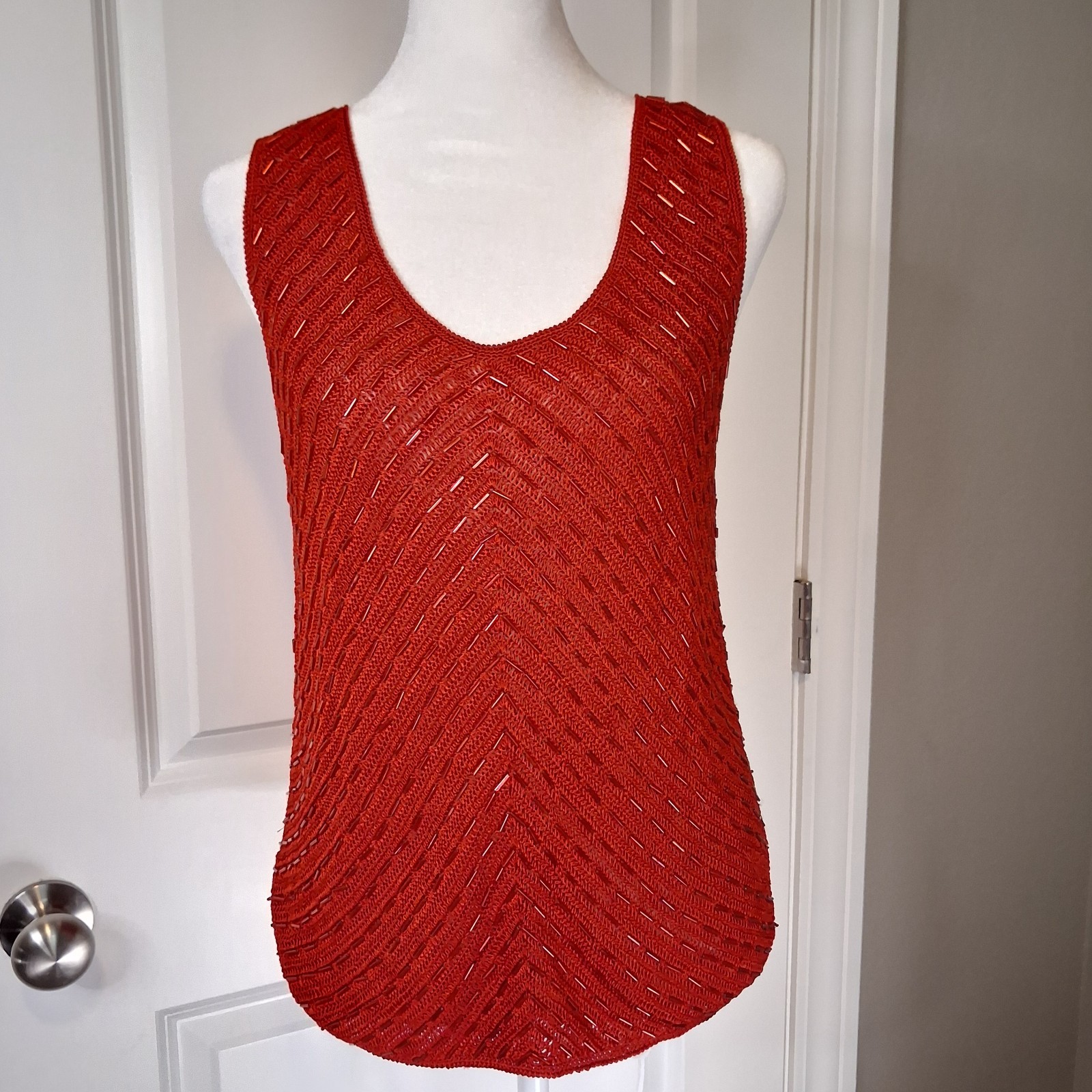 Vera Cristina Red Beaded Knit Tank Top L Large Dress Blouse