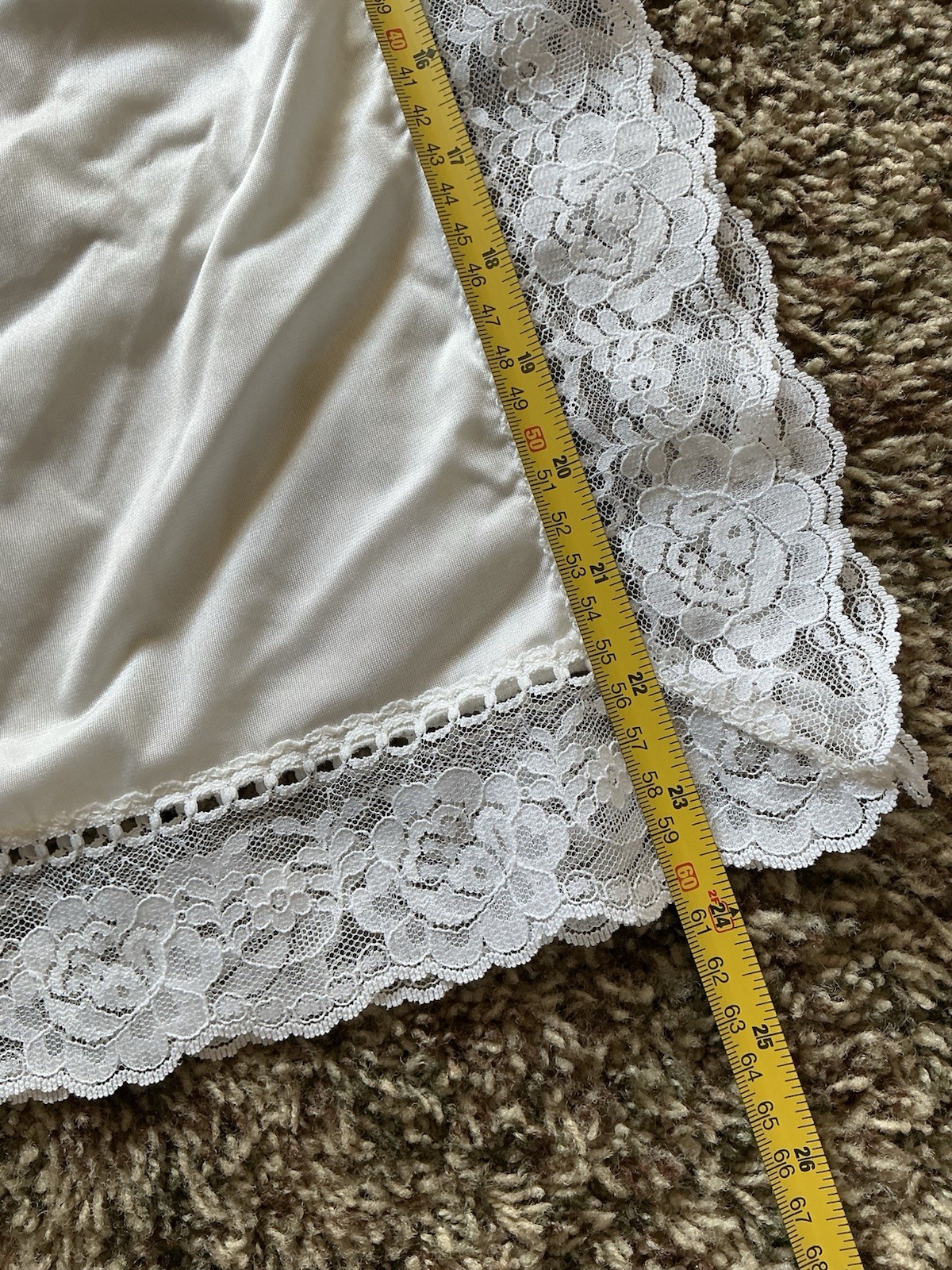 Vintage Mardor White Sz Medium 6 Nylon Tricot Lace Trim Slip GUC