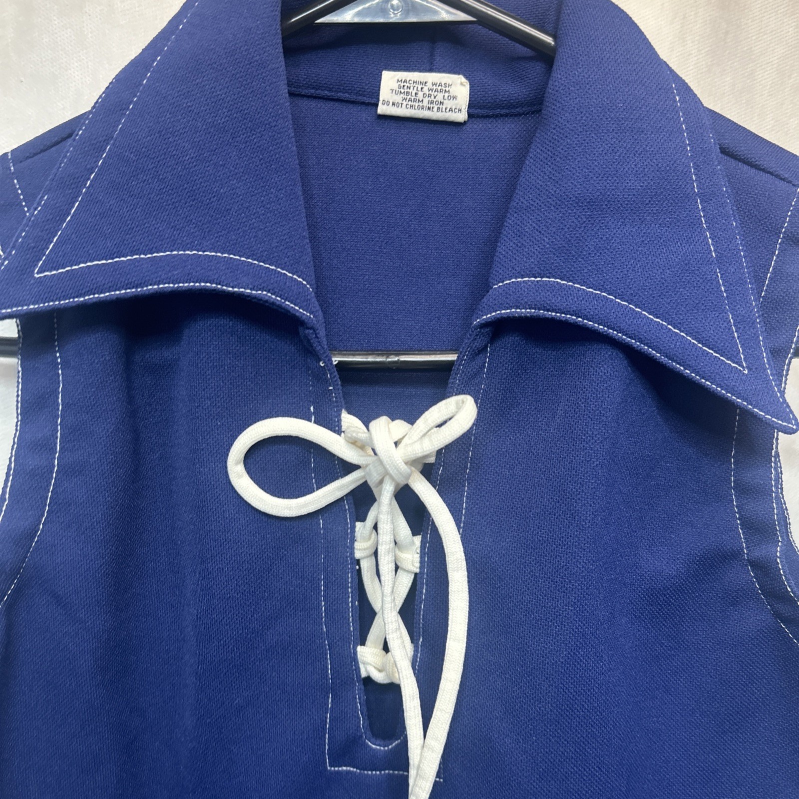 Vintage Sleeveless Lace Up Blouse Lot Of 2 100% Polyester Made In korea Tan ,Blu
