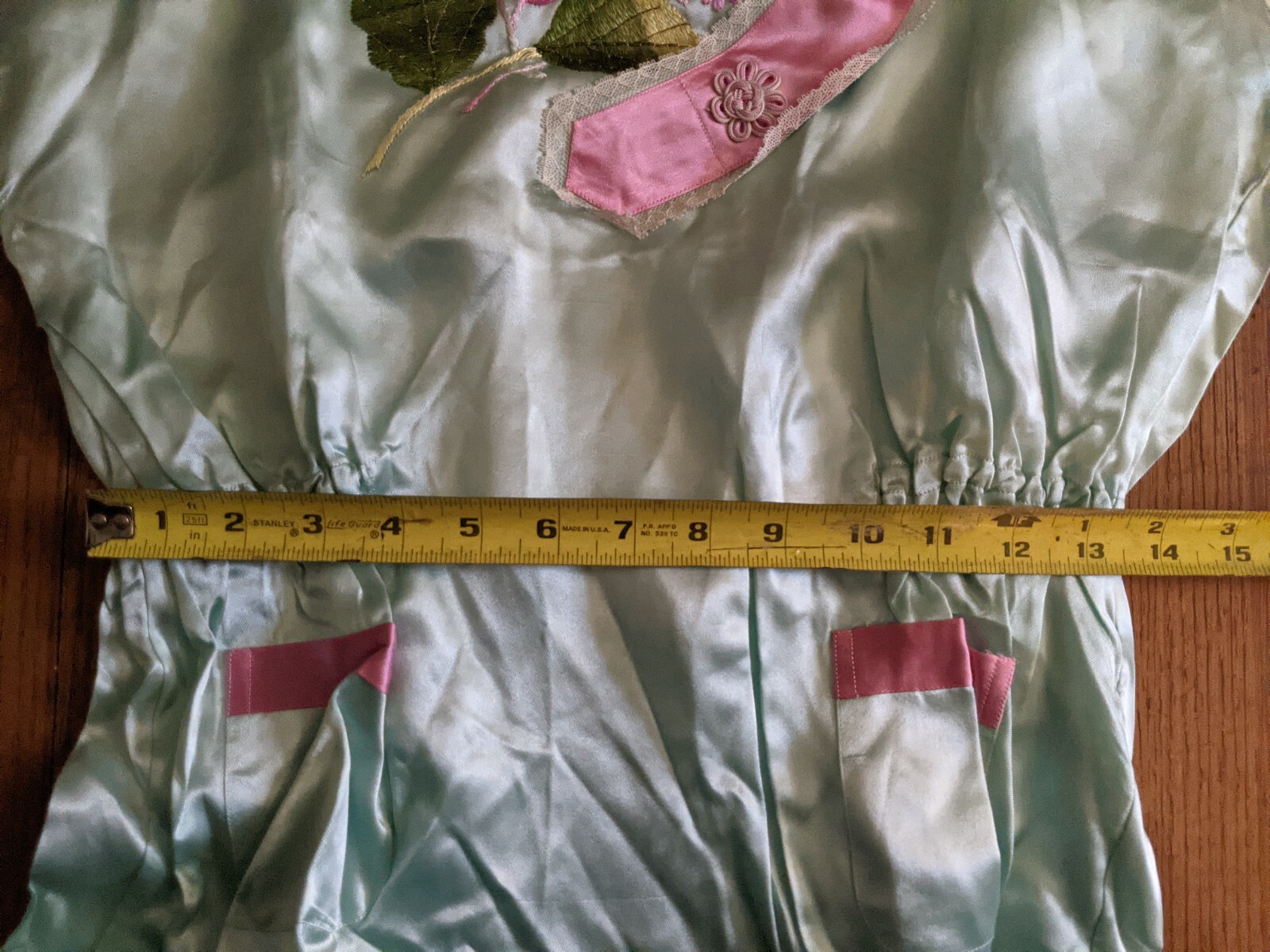 Vintage Embroidered Satin Japanese Sea Foam Green Pink Pajama Top Ruffle Poet