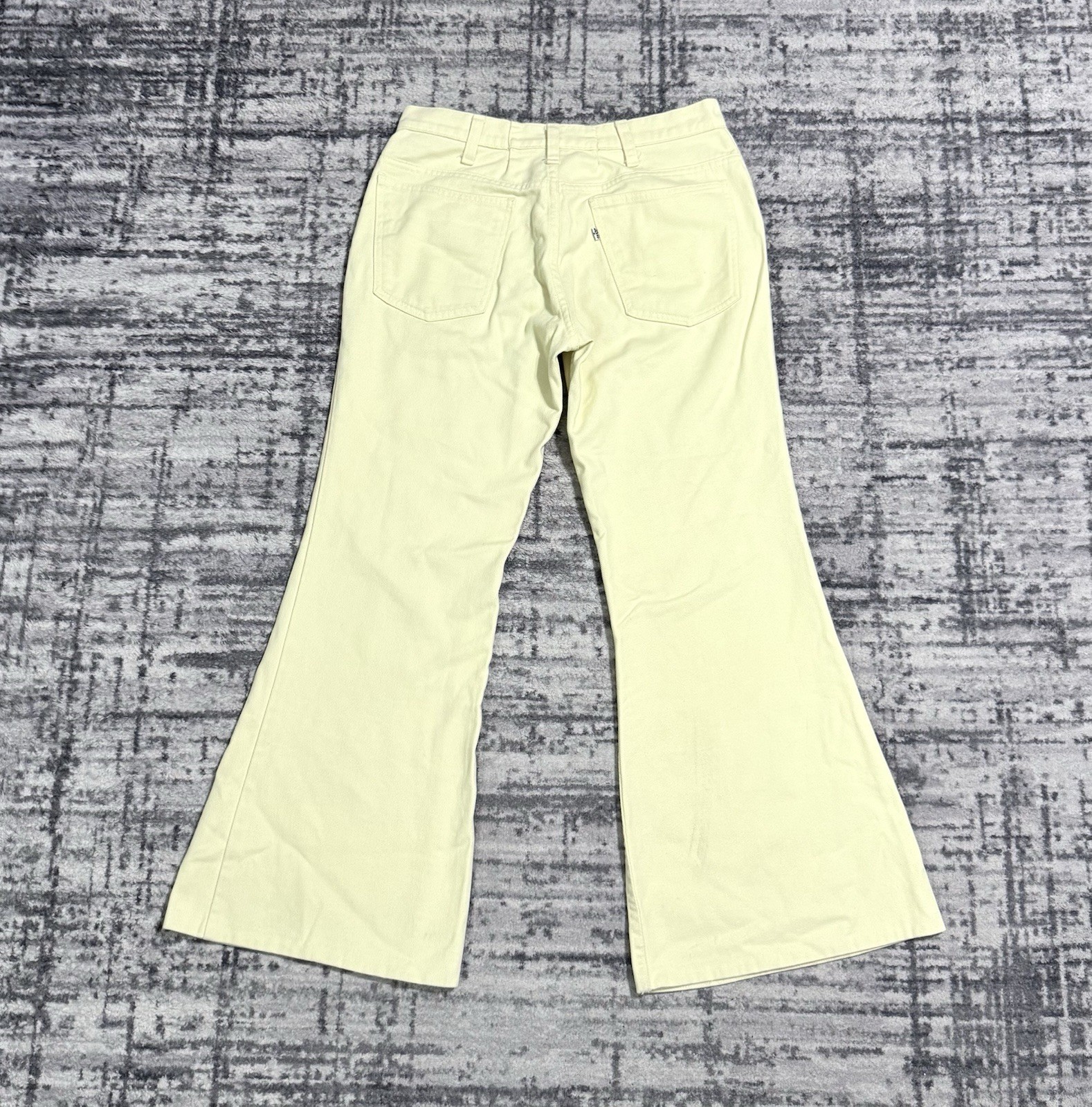 Vintage 70s Levi’s 687 Jeans Bell Bottom Flare Wide Leg Women’s Size 30×27