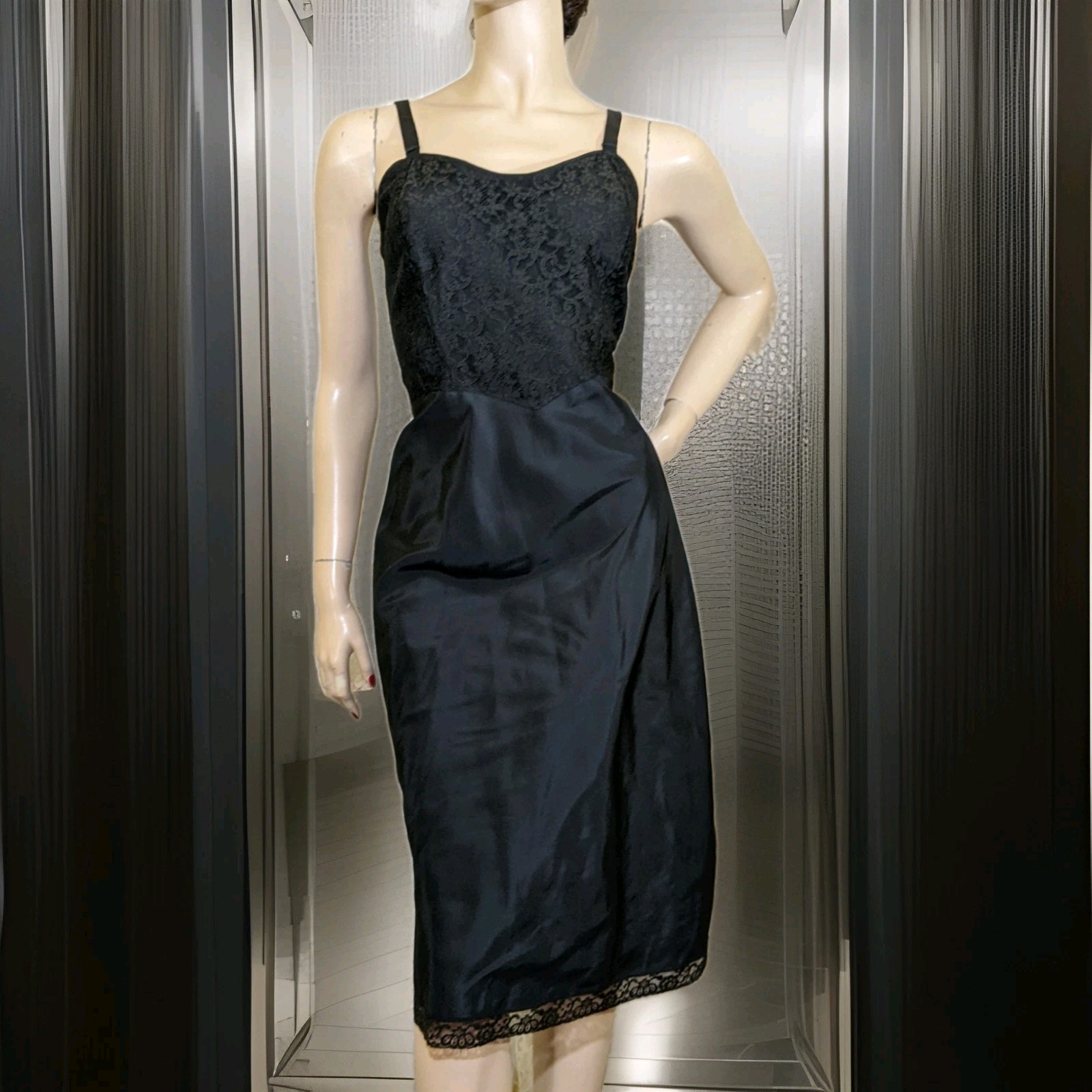 Vintage BARBIZON Saucy 50s Metal Zipper LACE Top + TAFREDDA Dress Slip 38″ Sz 18