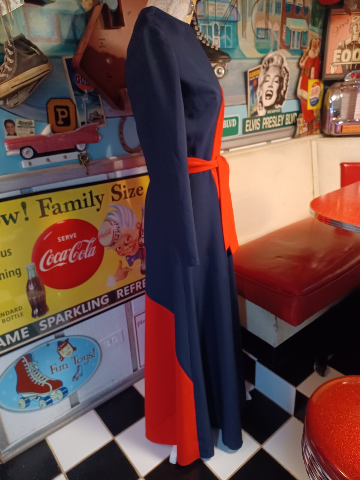 True Vtg Mid-century 1970s Polyester Asymmetrical Long Maxi Dress Mod MCM Groovy
