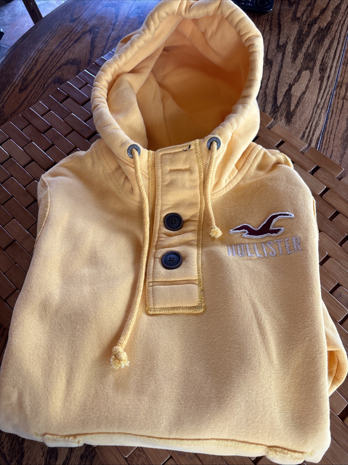 Hollister Hoodie Sweatshirt Men’s Large – Vintage Style