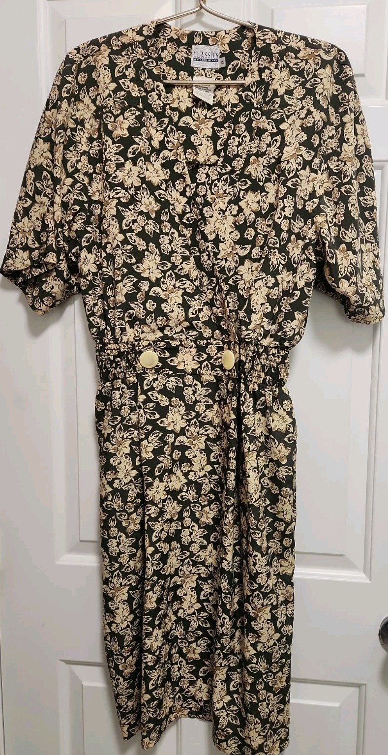 Classics by Leslie Fay Wrap-Around Dress ~ Green Beige Floral Print ~ Size 12