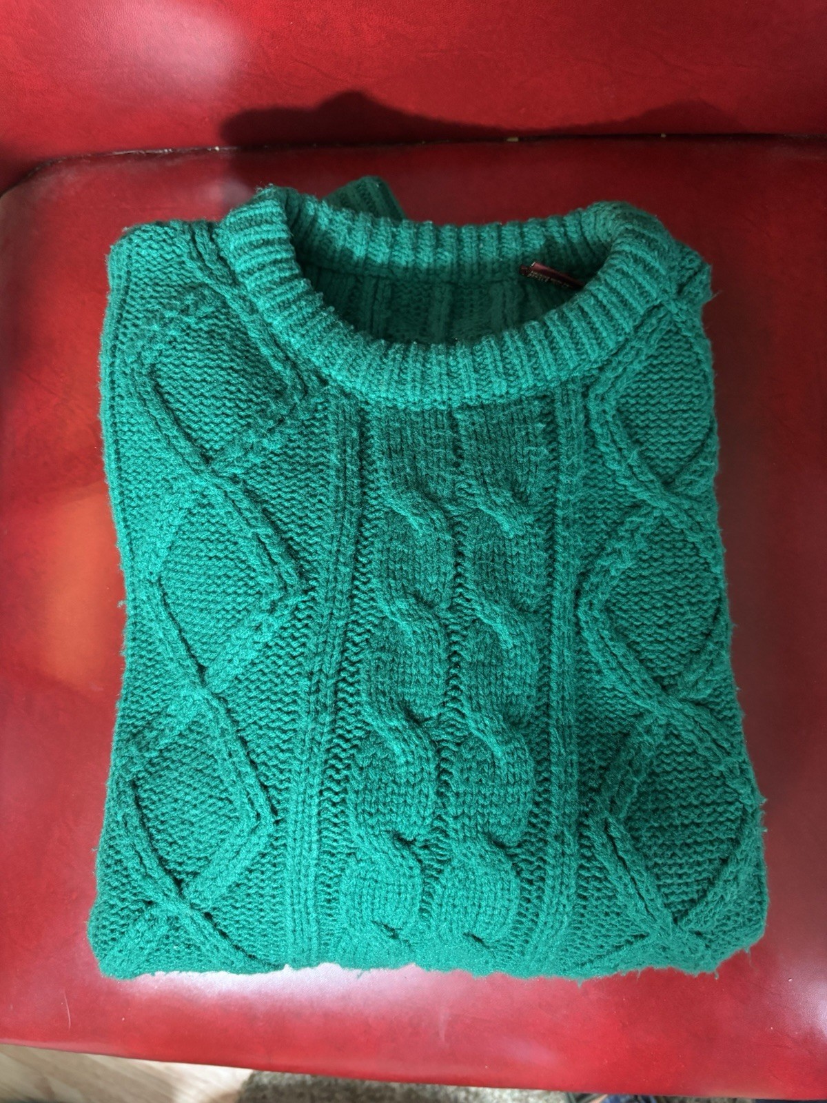 Vintage Sweater Women’s Small Chunky Green Cable Knit Retro Christmas Ugly