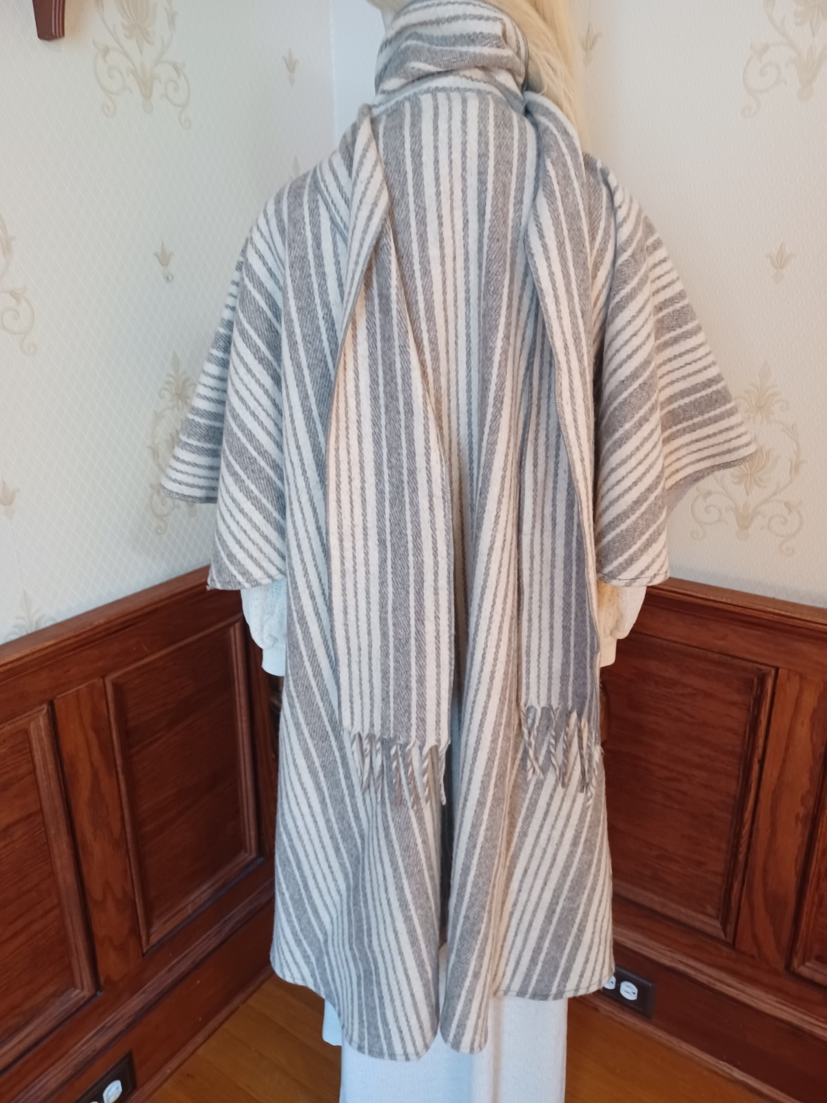 Vintage 1960s/1970s Grey Stripe Wool Boho Victorian Cottagecore Cloak Coat