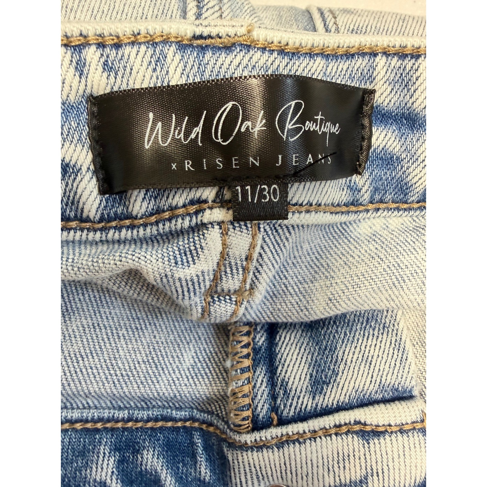 Risen Women Jeans 11 30 Distressed Wide Leg Y2K Boho Festival Country Western