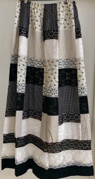 Rare Vintage Lace Quilted Skirt. Circa 1950’s