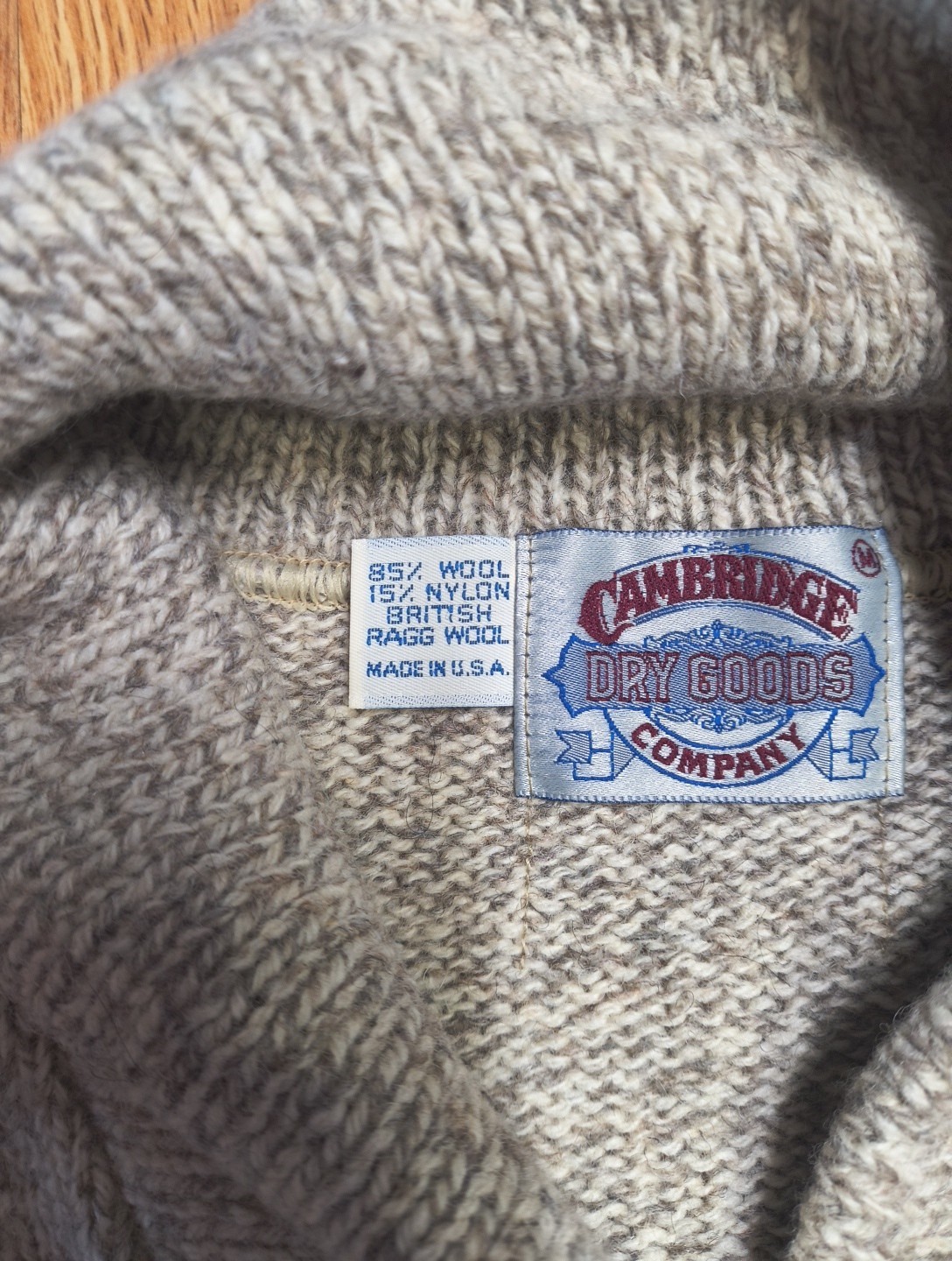 Vtg Cambridge Dry Goods Ragg Wool Blend Sweater NWT M Leather Elbow Patch
