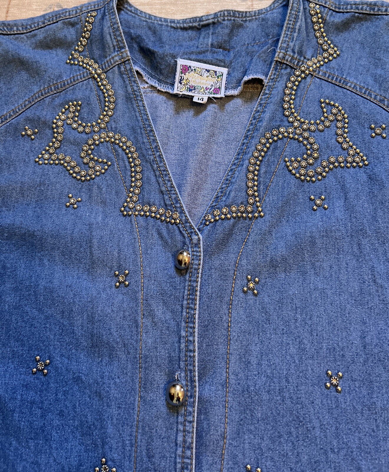 Vintage Women’s Denim Western Button Shirt Studded Cowgirl Prairie Rodeo Size 14