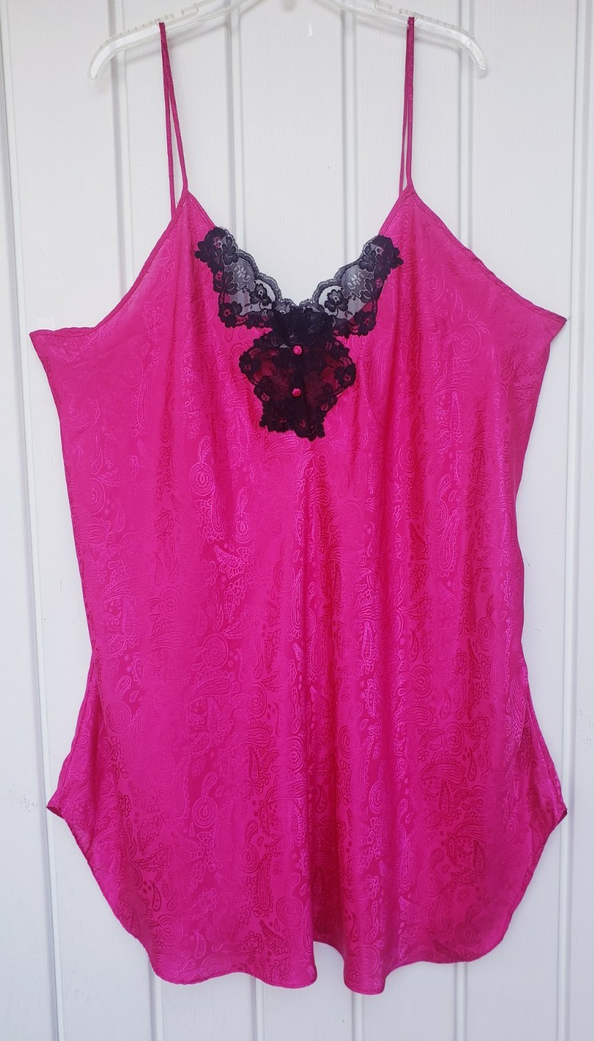 Vintage Intimate Pleasures Satin Paisley Lace Nightgown Plus Size 4X Pink