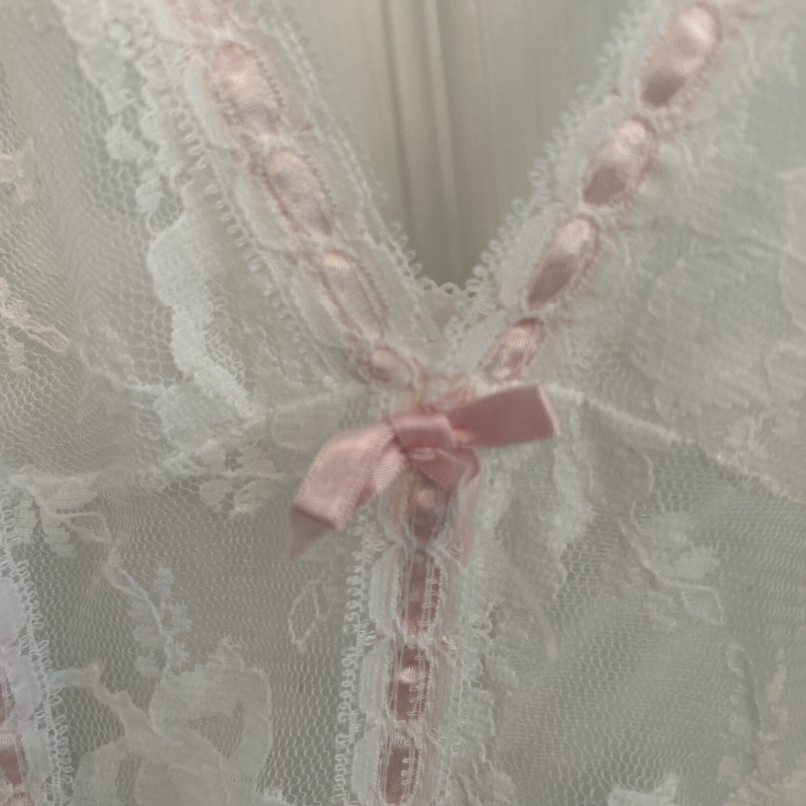 VTG Avon Fashions Women’s White Lacy Negligee Lingerie Teddy Medium USA