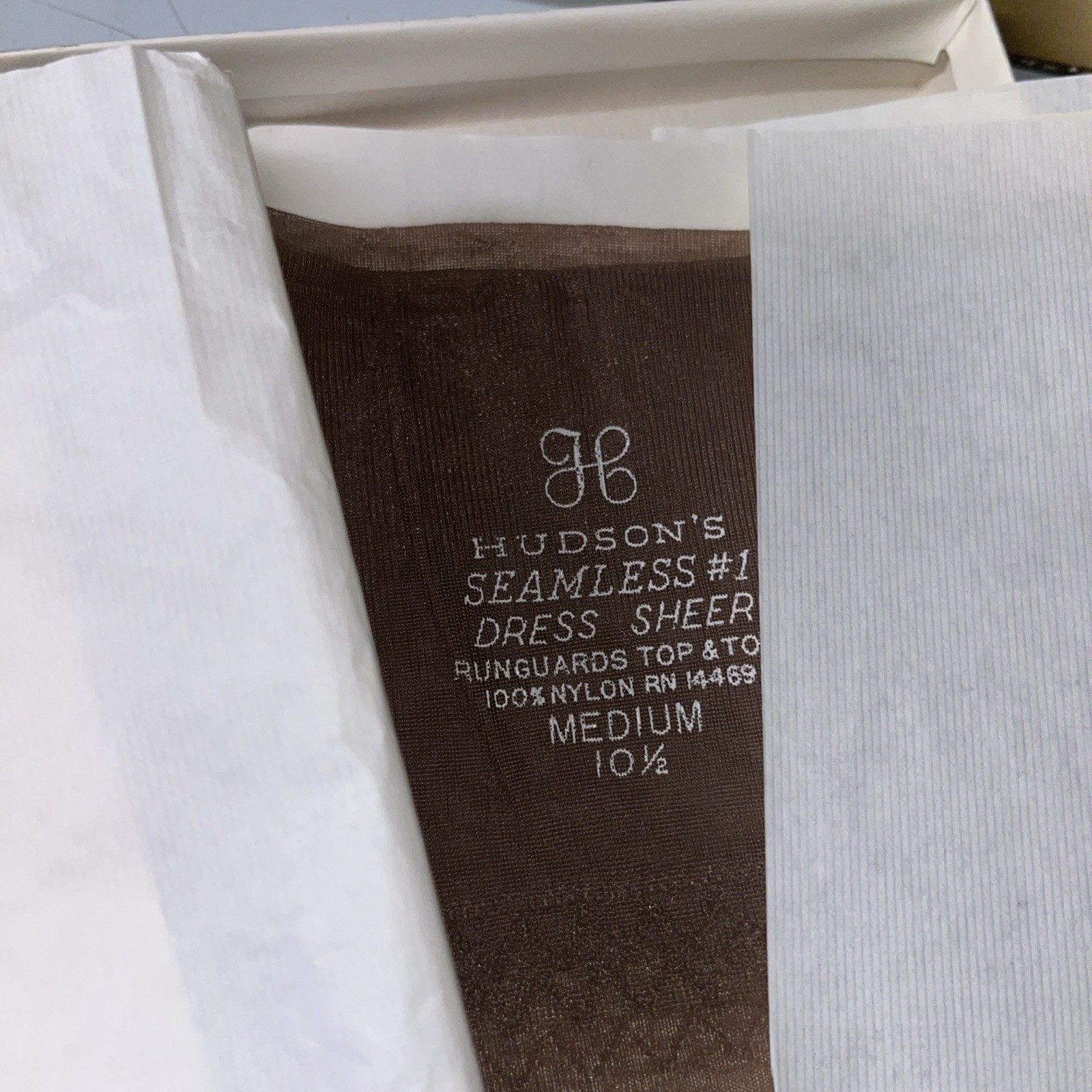 3 PR Vtg 60s Hudson’s Dress Sheer Nylon Stockings Runguards Top & Toe T Med 10.5